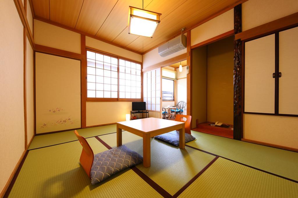 Ryokan Izumoya Yufu Exterior foto